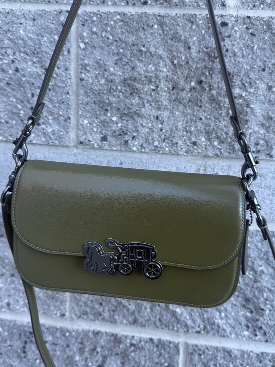 Coach Handbags - NWT！COACH Harper Shoulder Bag（CCE65）OLIVE